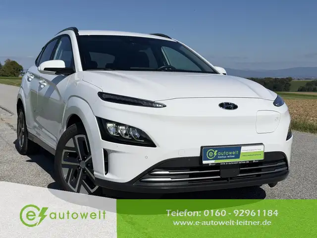 Hyundai KONA 39kWh Trend LED Wärmepumpe ACC RFK Navi 3-phasig