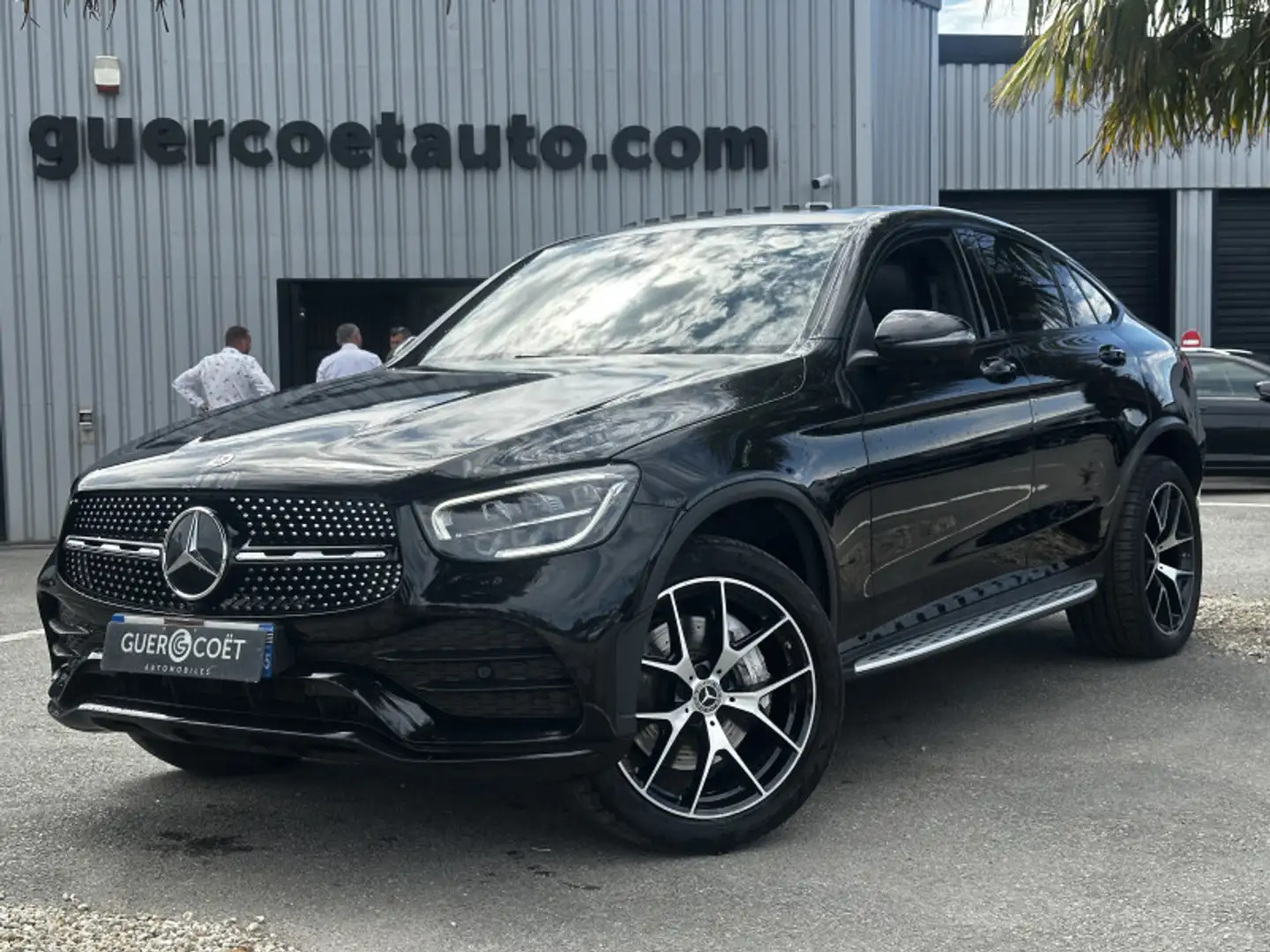 Mercedes-Benz GLC 300 300 DE 194+122CH AMG LINE 4MATIC 9G-TRONIC Noir - 2