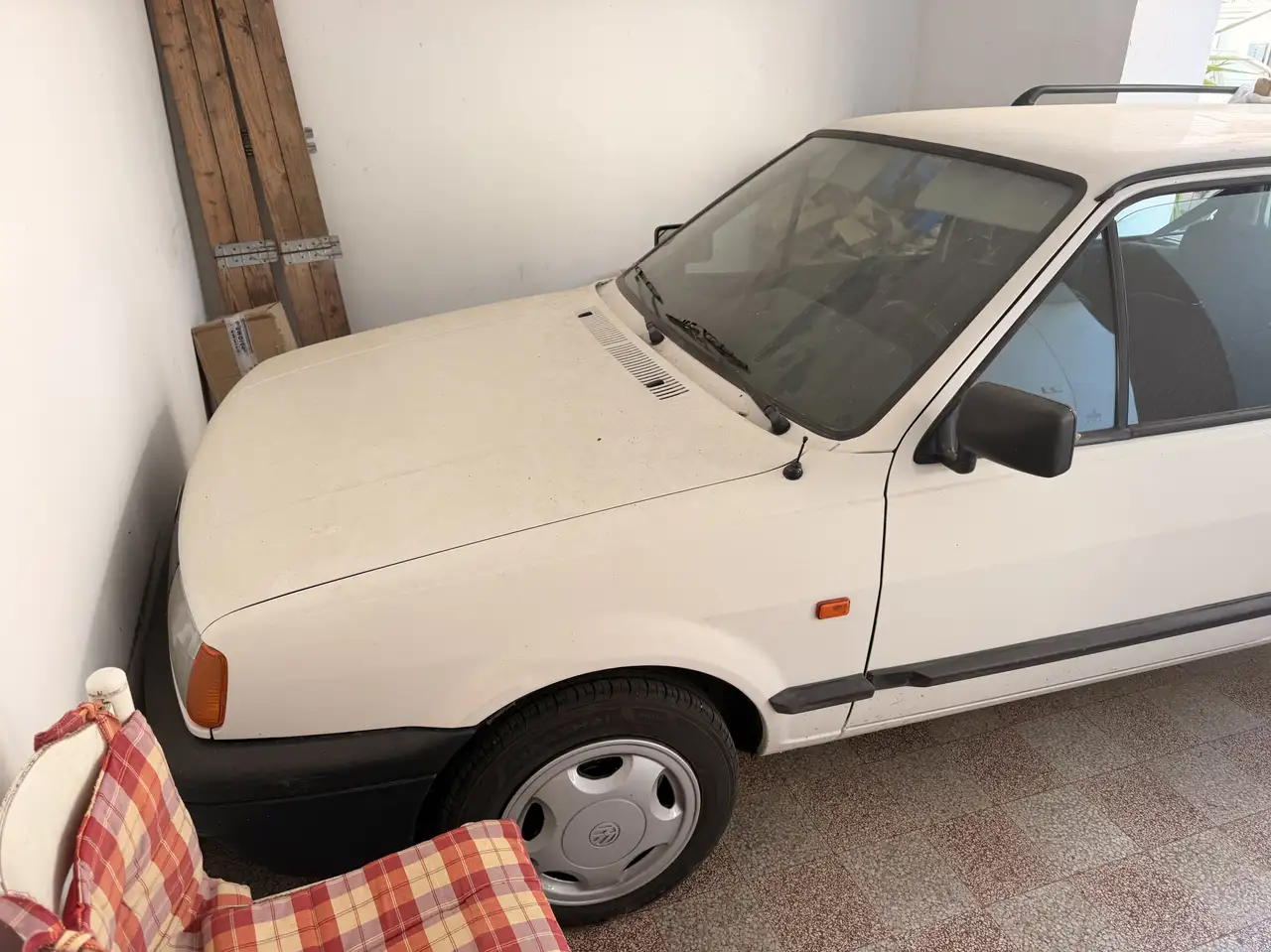 Volkswagen Polo Coupe 1.0 CL 5m, foto 1