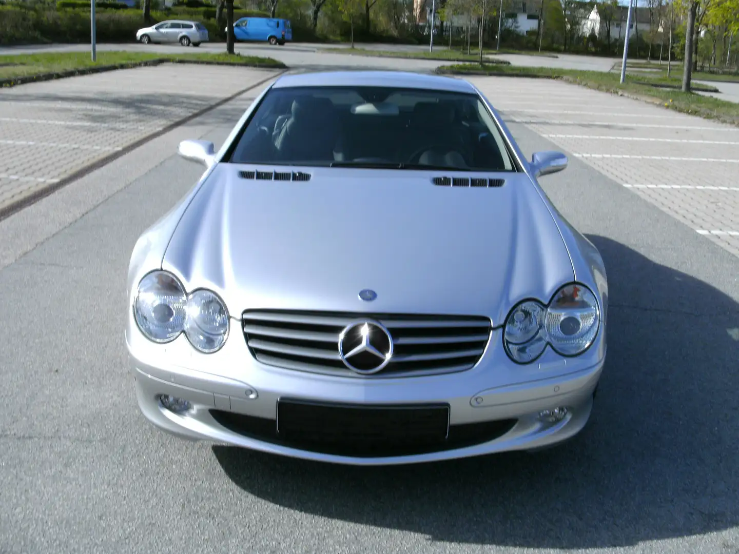 Mercedes-Benz SL 350 ist außergewöhnlich gut gepflegt Silber - 1
