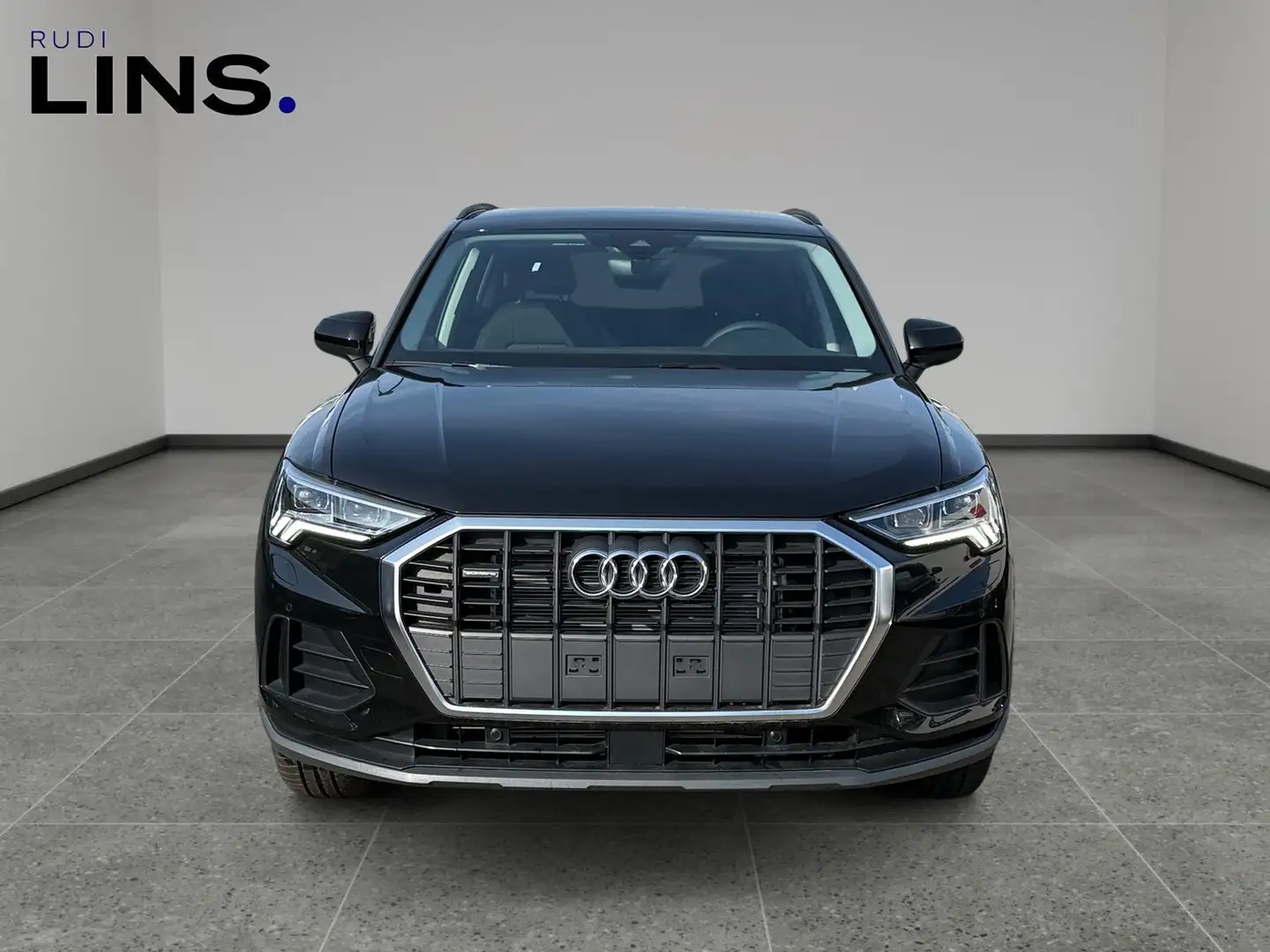 Audi Q3 40 TDI quattro intense Schwarz - 2
