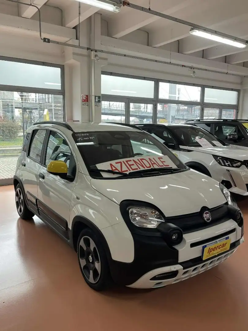 Fiat Panda 1.0 Hybrid Pandina PACK CROSS Bianco - 1
