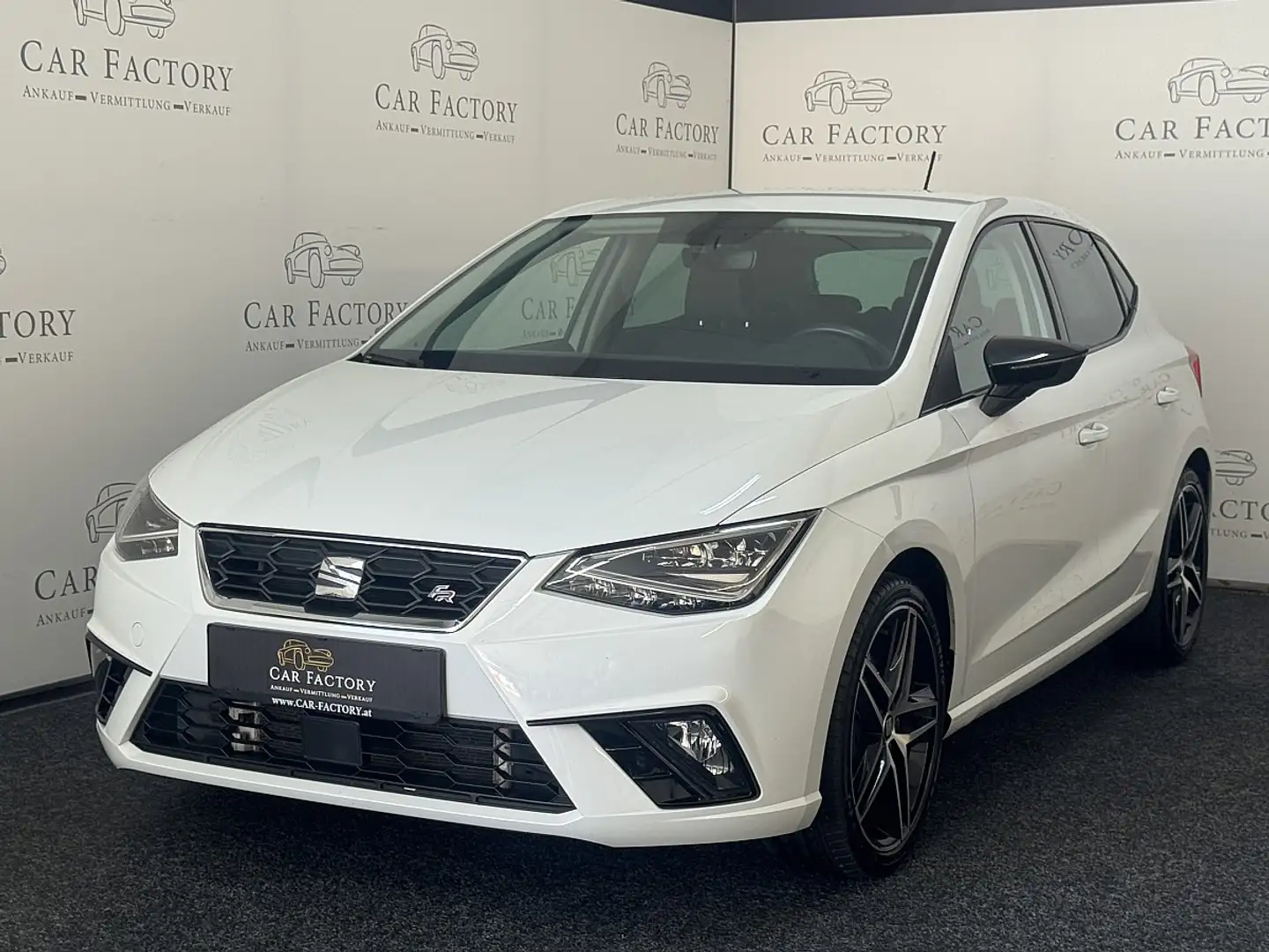 SEAT Ibiza 1,0 ECO TSI FR Weiß - 1