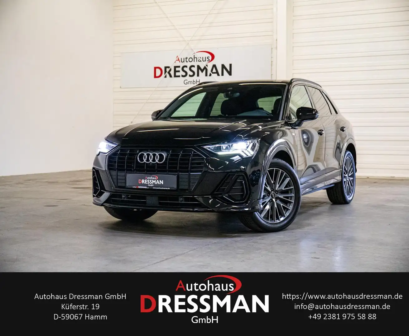Audi Q3 35 TDI S line AHK LED 360° ACC KEYLESS Fekete - 1