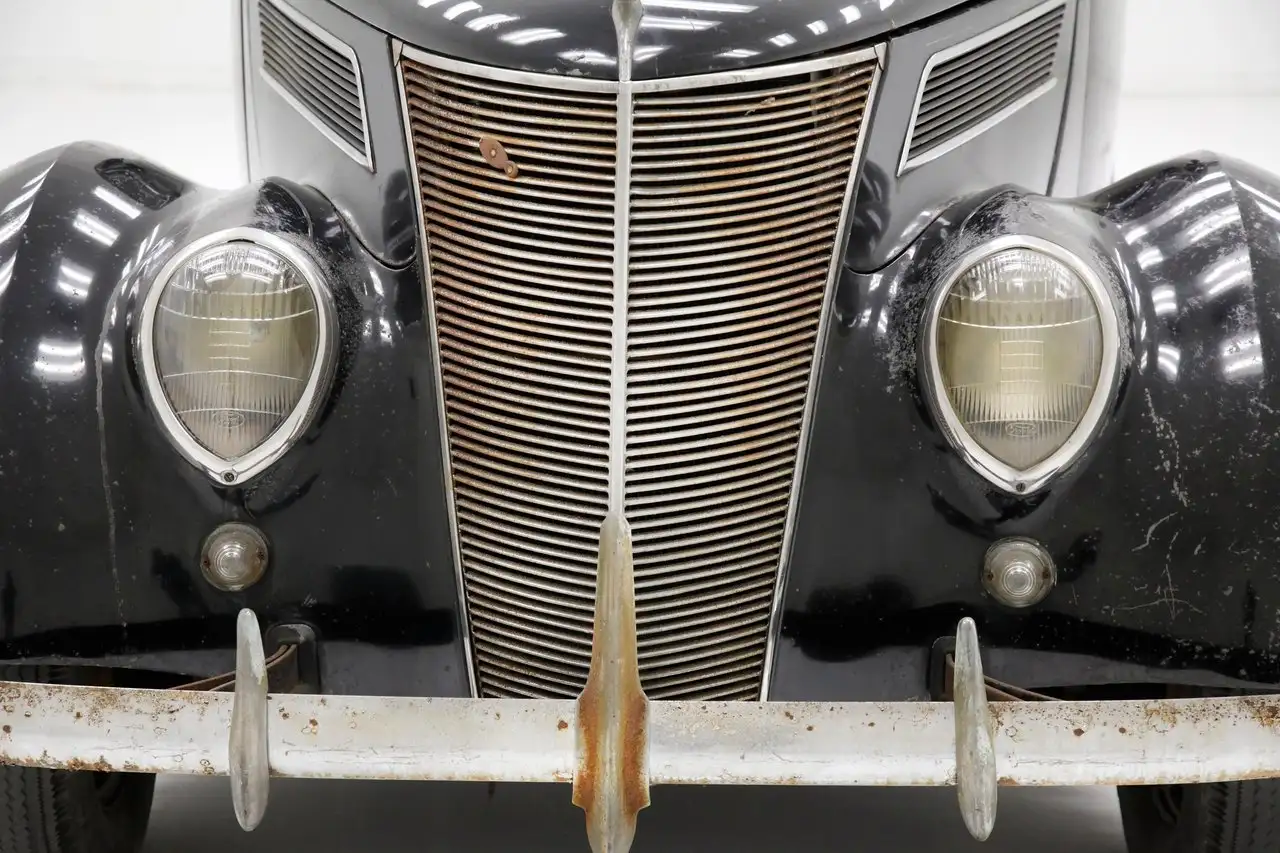 Ford Sedan, foto 12