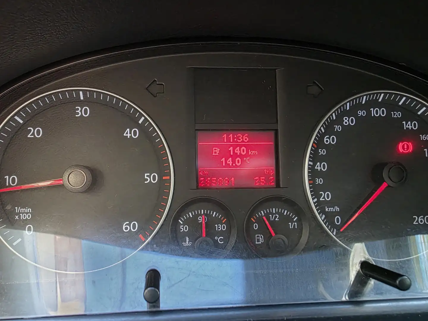 Volkswagen Touran 2.0TDI Highline - 2