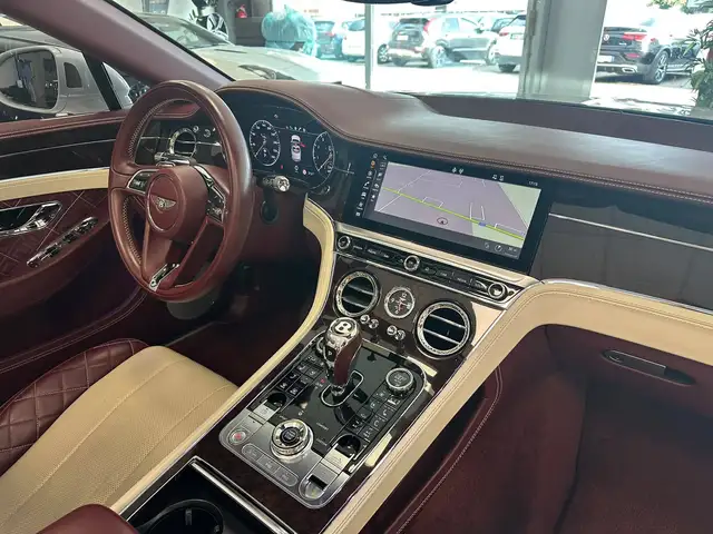 Bentley Continental GT view 8