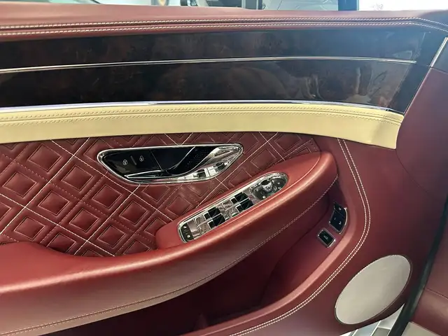 Bentley Continental GT view 12
