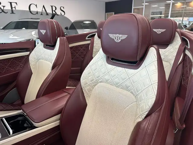 Bentley Continental GT view 14
