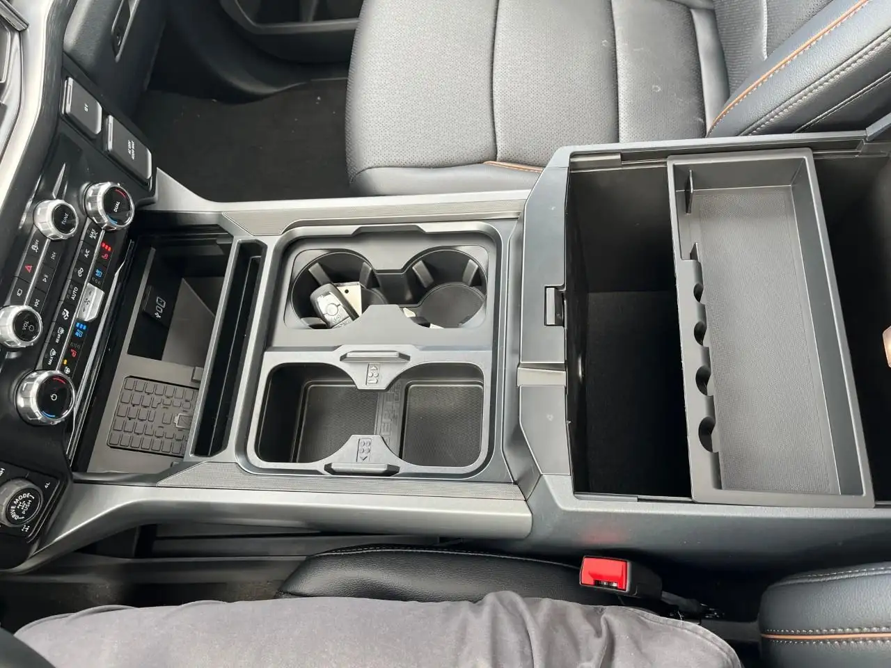 Ford F 350 снимка Ford F 350