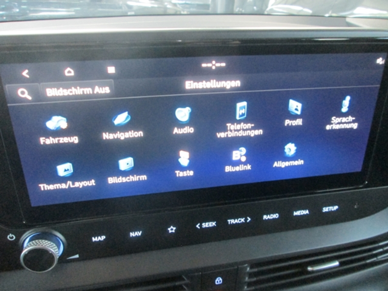 Hyundai i20 Prime Kamera Voll LED Navi Android Apple CarPlay — photo 14