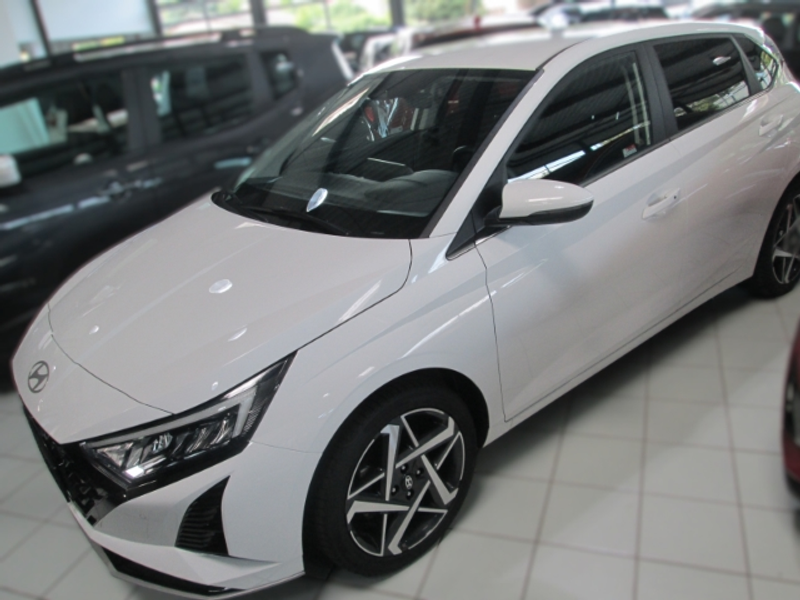Hyundai i20 Prime Kamera Voll LED Navi Android Apple CarPlay — photo 2