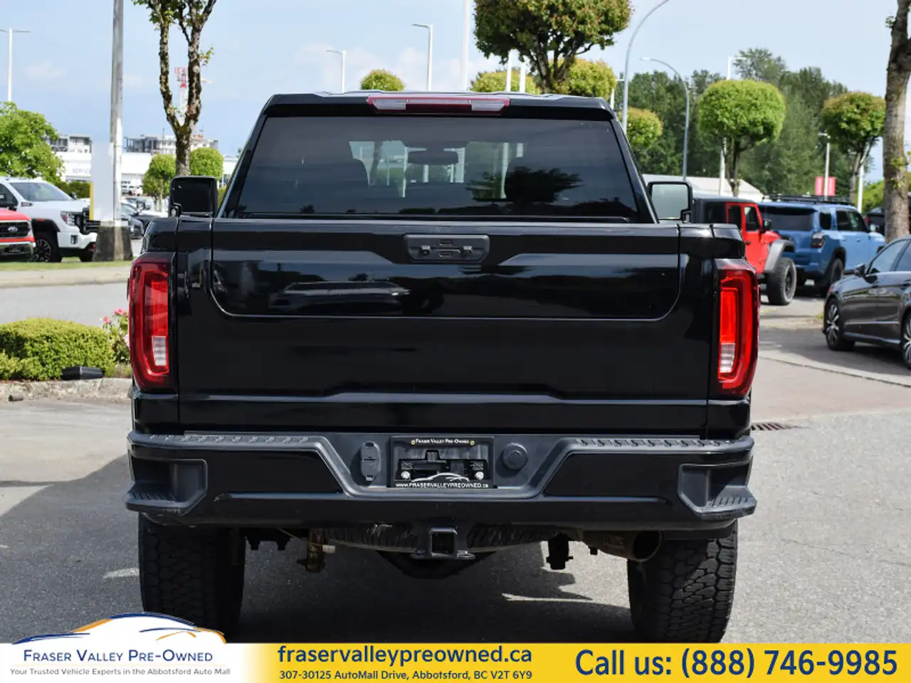 GMC Sierra 3500HD снимка GMC Sierra 3500HD