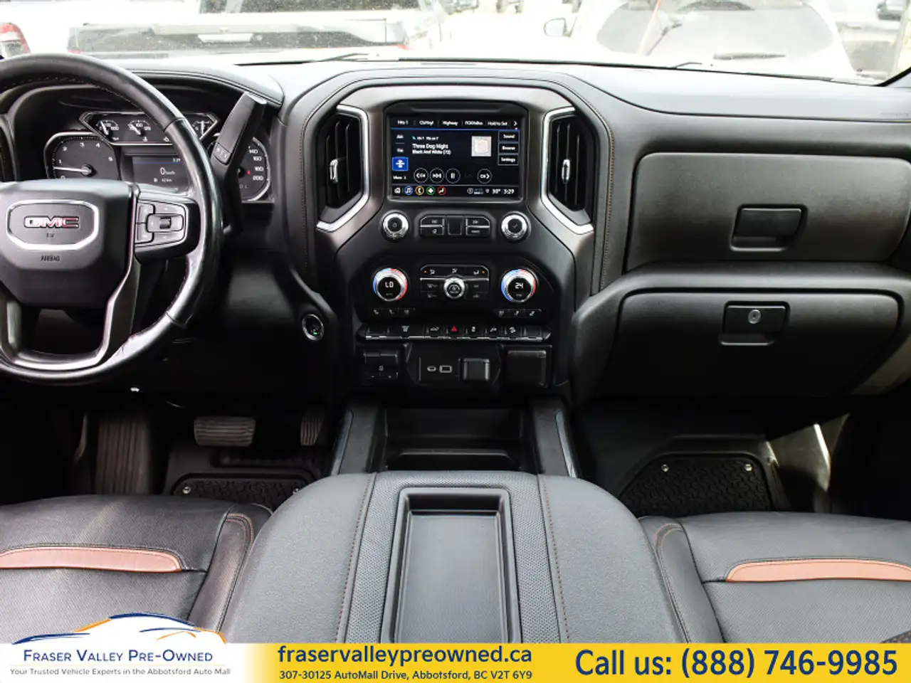 GMC Sierra 3500HD снимка GMC Sierra 3500HD