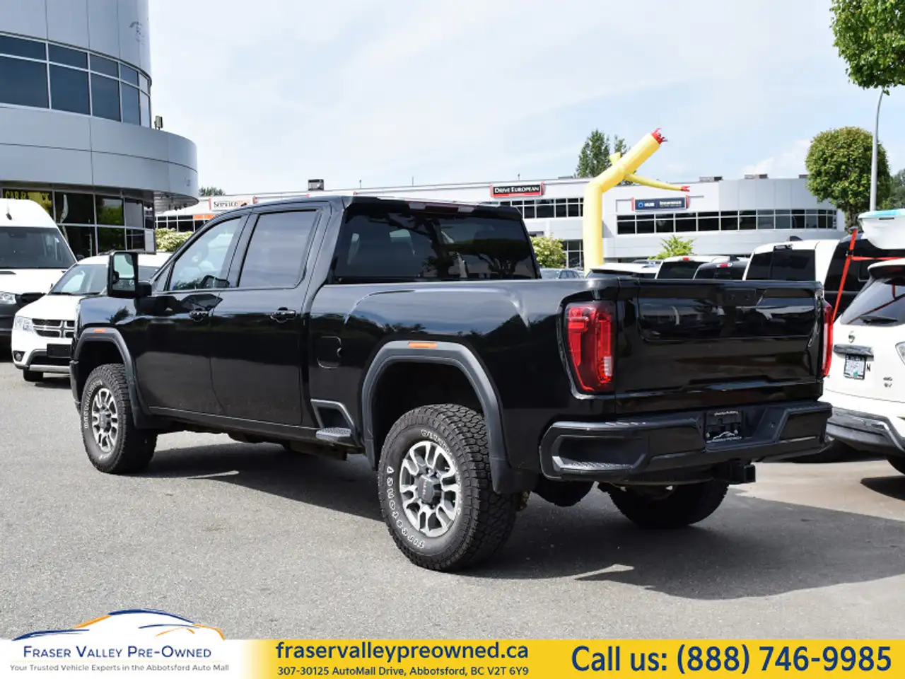GMC Sierra 3500HD снимка GMC Sierra 3500HD