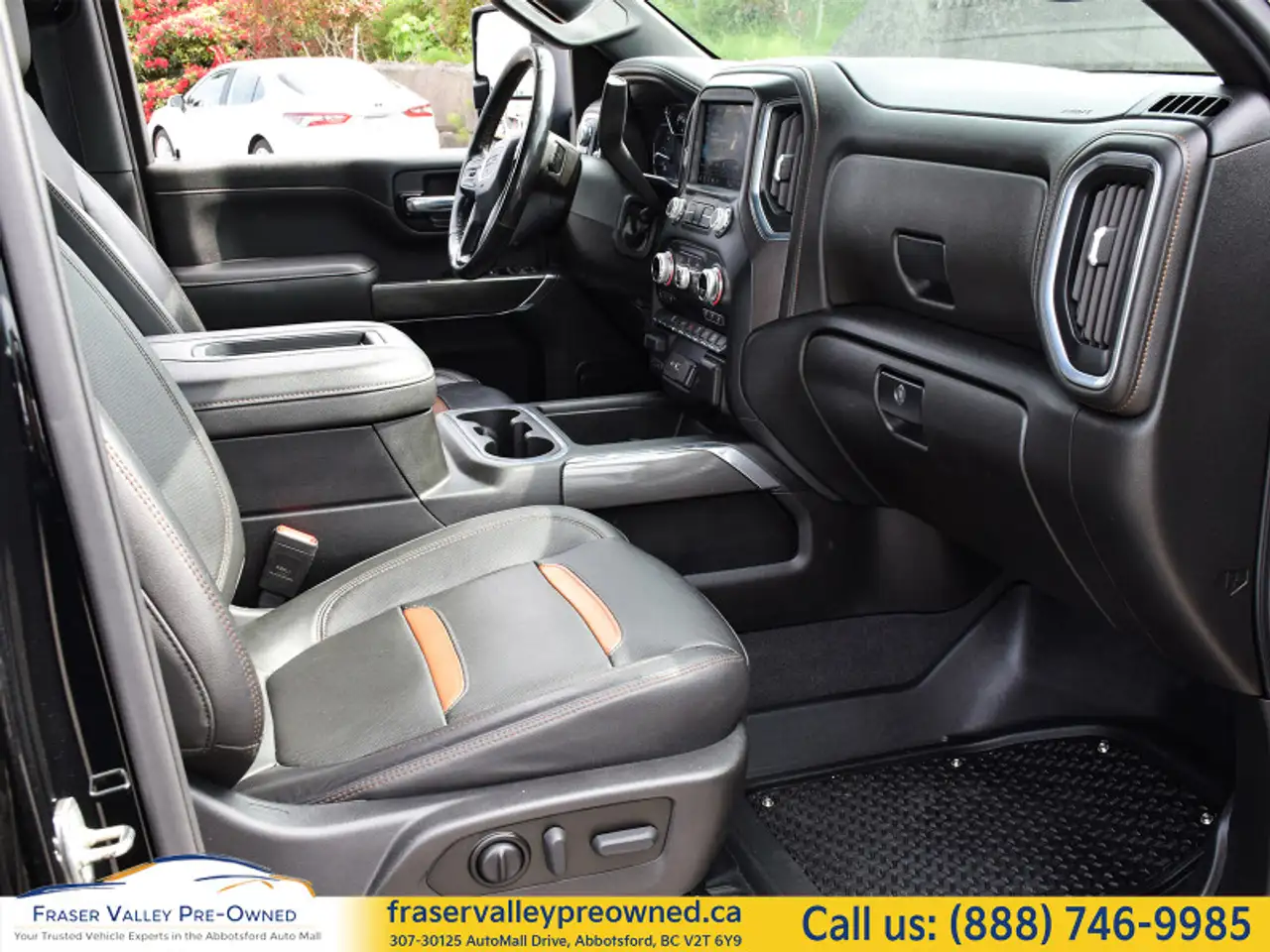 GMC Sierra 3500HD снимка GMC Sierra 3500HD