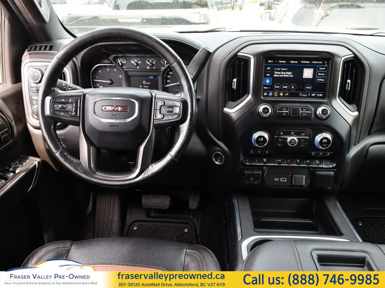 GMC Sierra 3500HD снимка GMC Sierra 3500HD