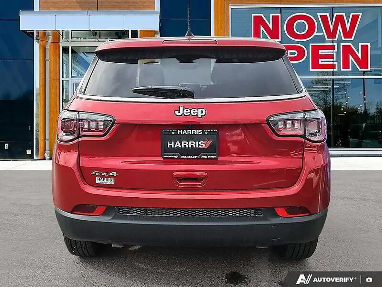 Jeep Compass снимка Jeep Compass