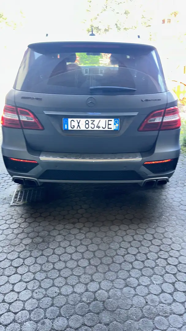Mercedes-Benz ML 63 AMG ML 63 AMG 4Matic AMG SPEEDSHIFT 7G-TRONIC AMG Perf Grey - 1