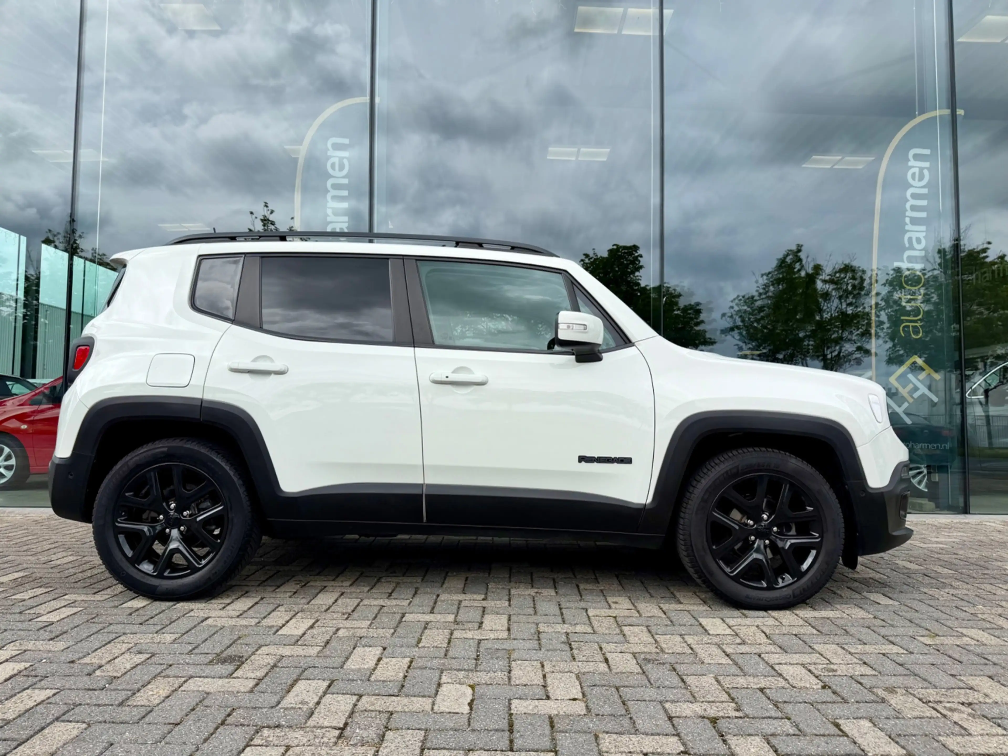Jeep Renegade 1.4 140pk Limited, CarPlay, Xenon, NAP, KeyLess — photo 8