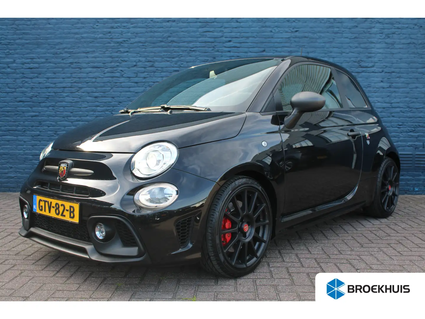 Fiat 500 Abarth 1.4 T-Jet Competizione 70th Anniversary | Navigati Noir - 1