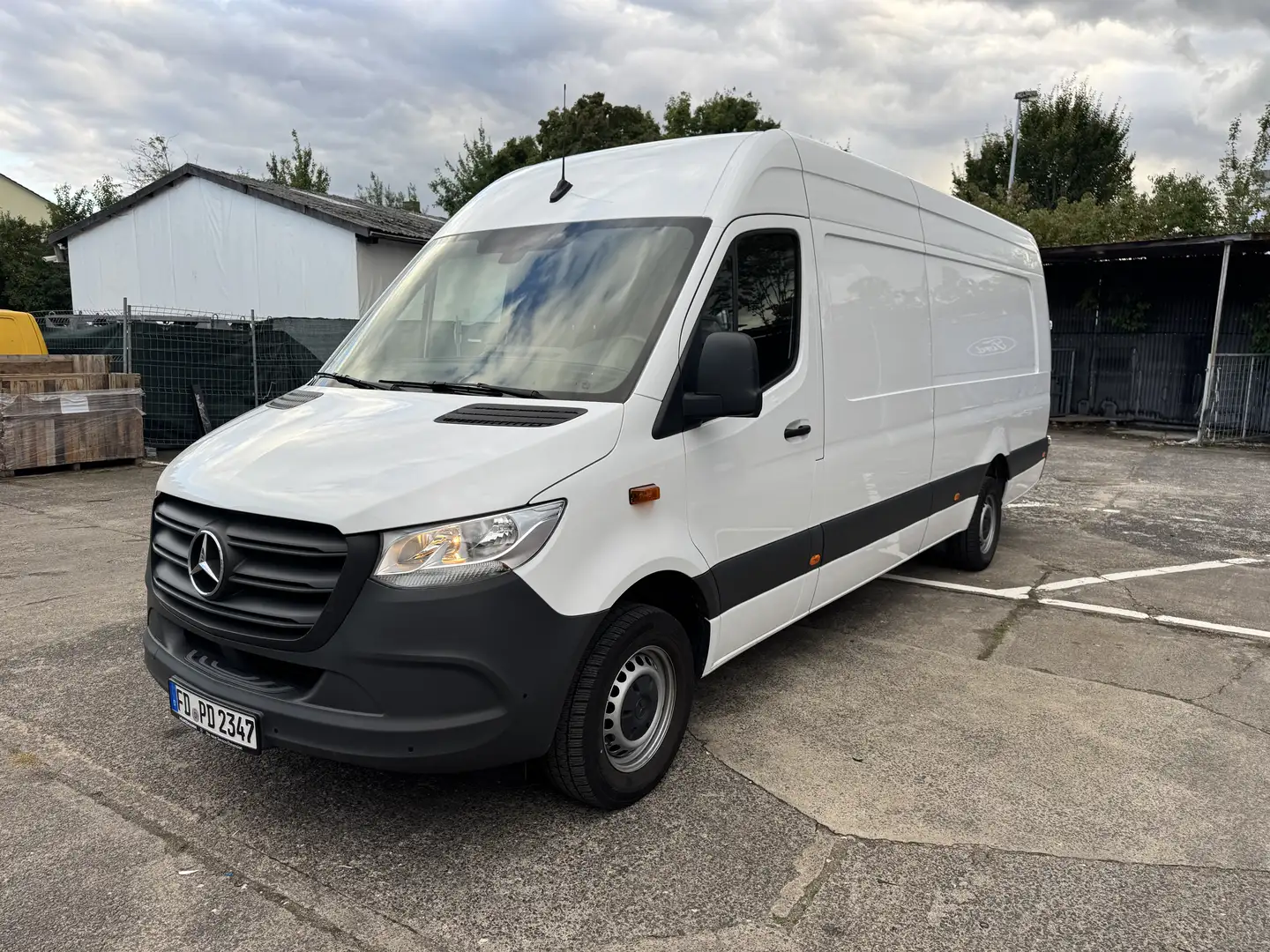 Mercedes-Benz Sprinter 317 CDI Extralang L4H2 Weiß - 1