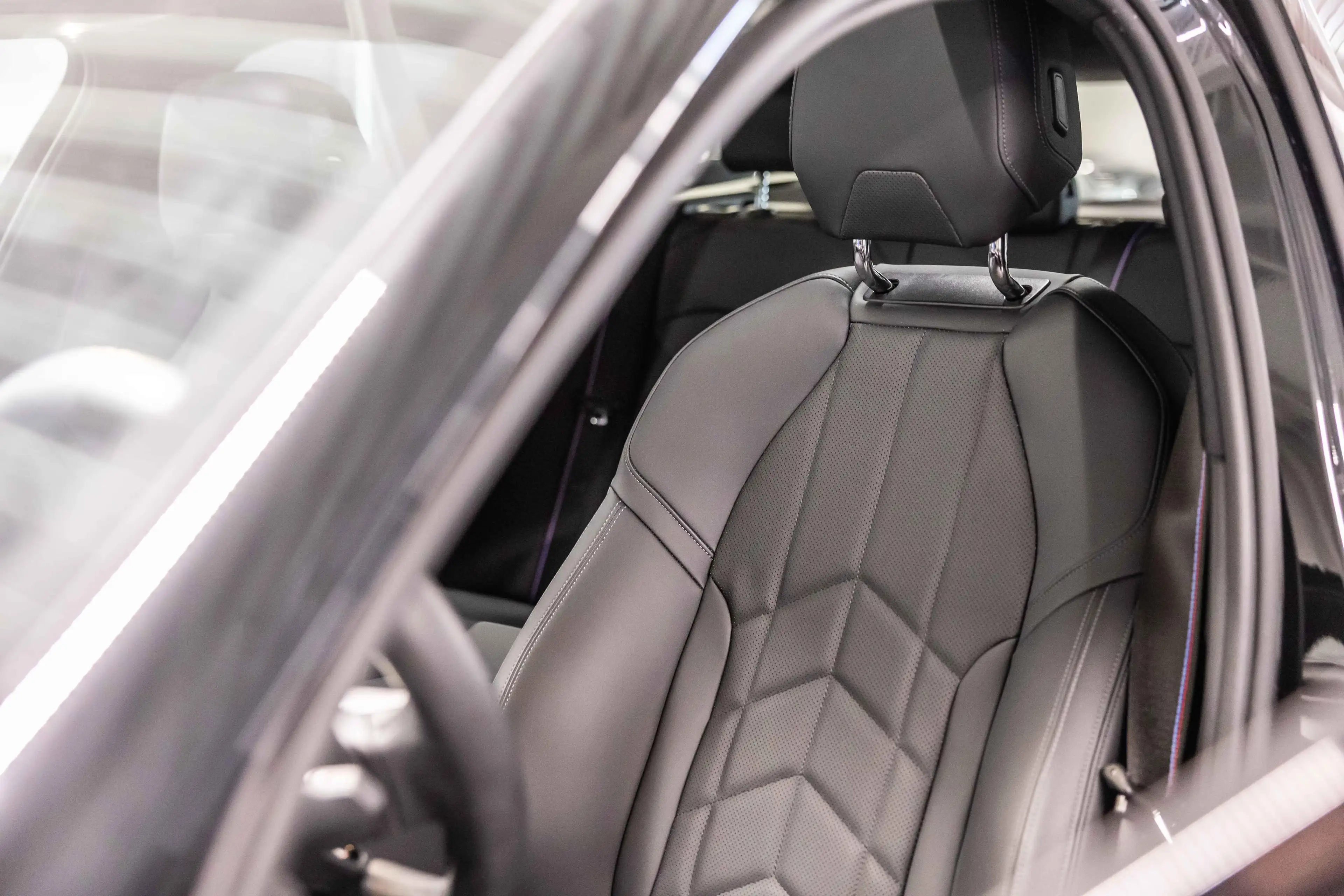 BMW i5 eDrive40 Touring M SPORT PRO |DRIVE ASS PRO | PARK — photo 14