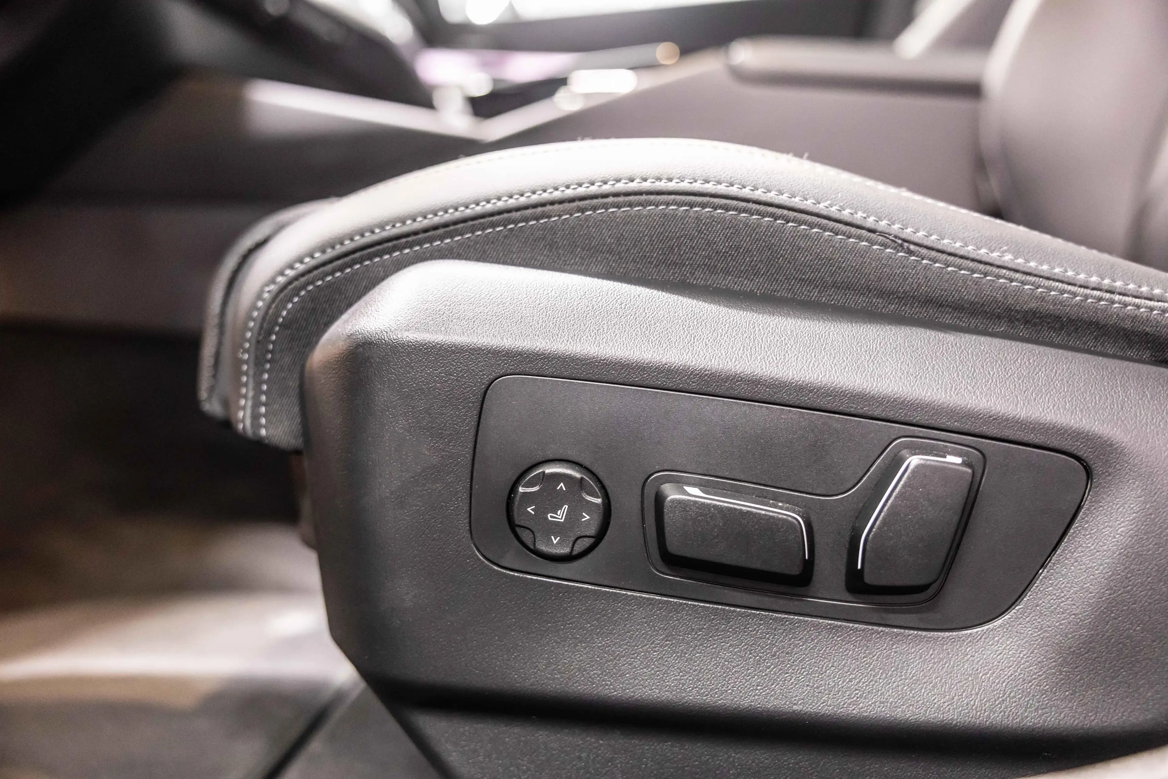 BMW i5 eDrive40 Touring M SPORT PRO |DRIVE ASS PRO | PARK — photo 13