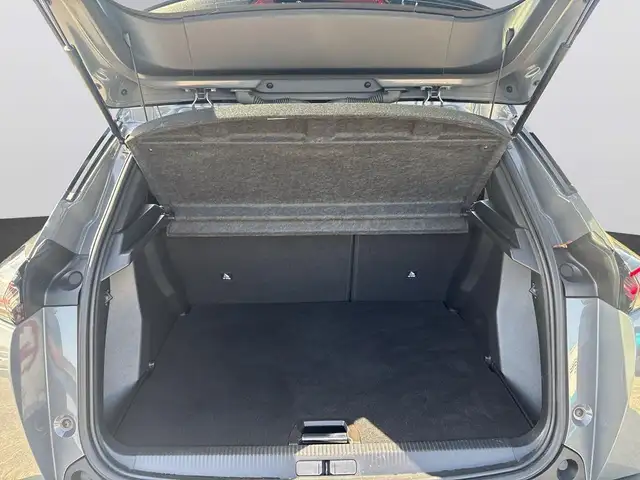 Peugeot 2008 view 7