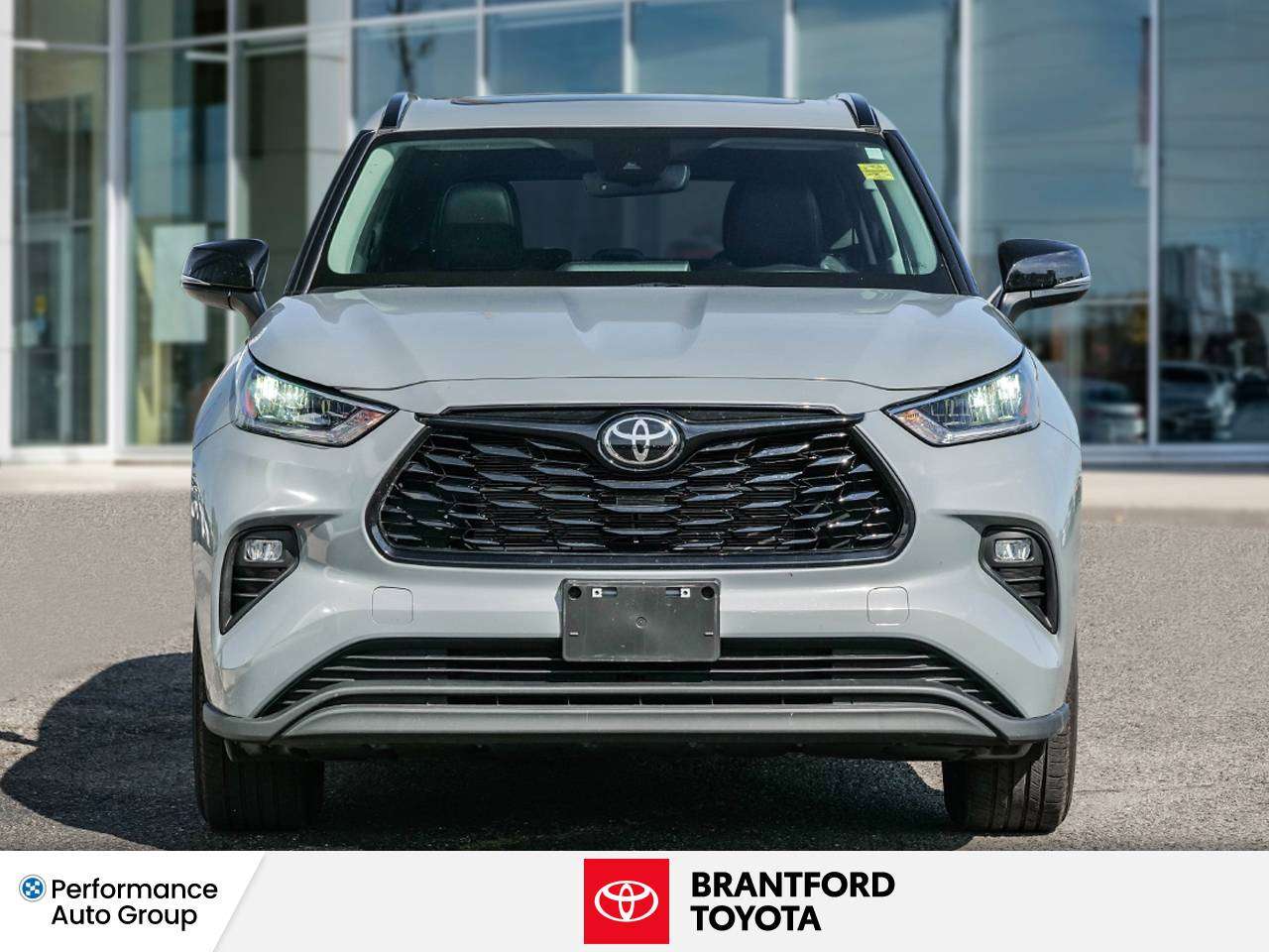 2025 Toyota Highlander (SOLD) RARE NIGHTSHADE XLE EDITION - CEMENT COLOUR — снимка 1