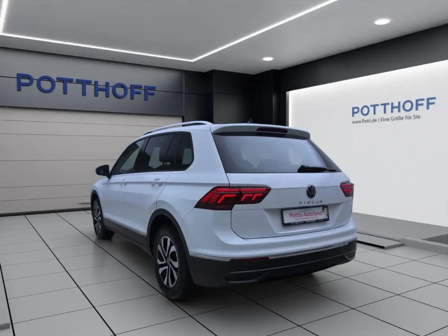 Volkswagen Tiguan 2.0 TDI ACTIVE NAVI AHK MATRIX ACC Blanc - 2