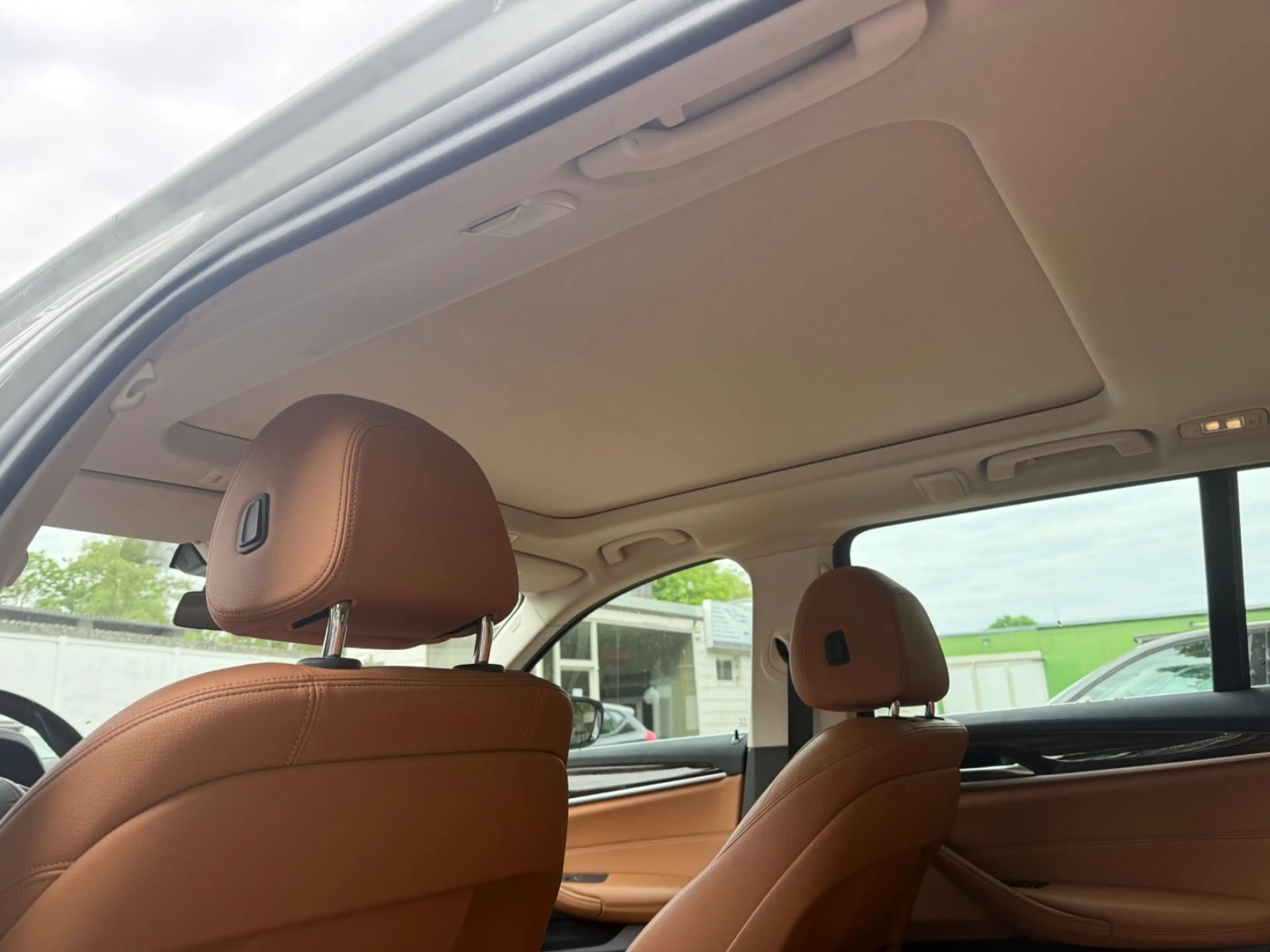 BMW 540 Touring  xDrive Luxury Line,STANDH,PANO,HuD — photo 13