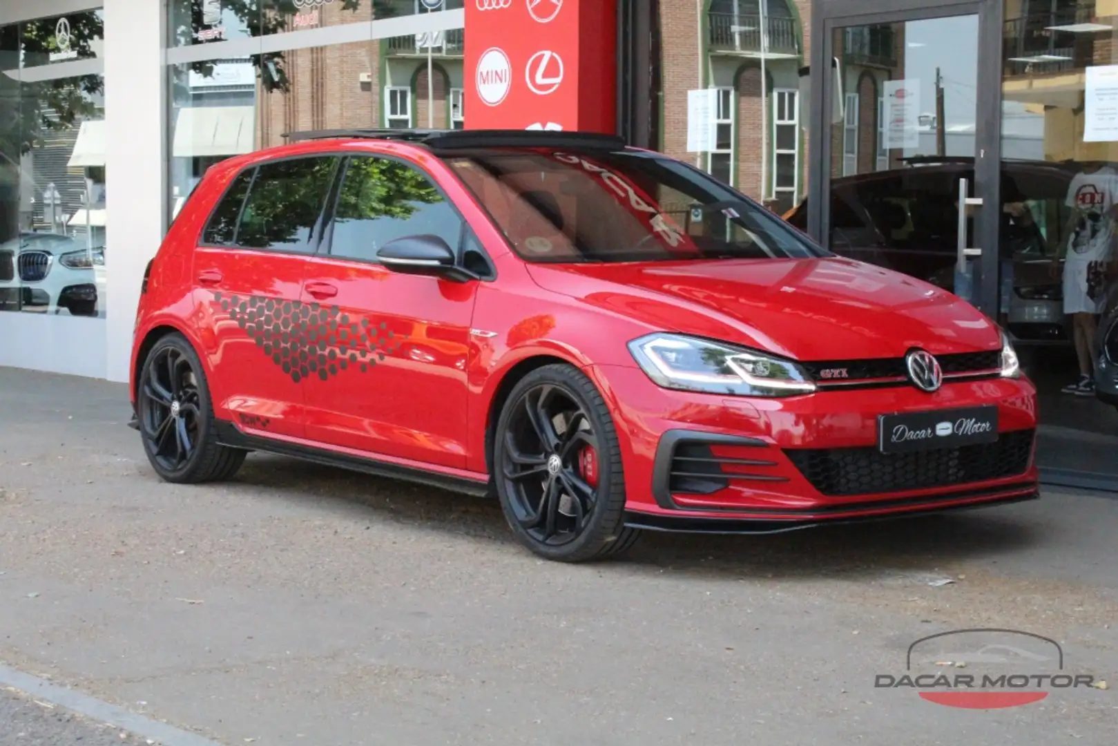 Volkswagen Golf GTI 2.0 TSI TCR DSG7 213kW Rojo - 1