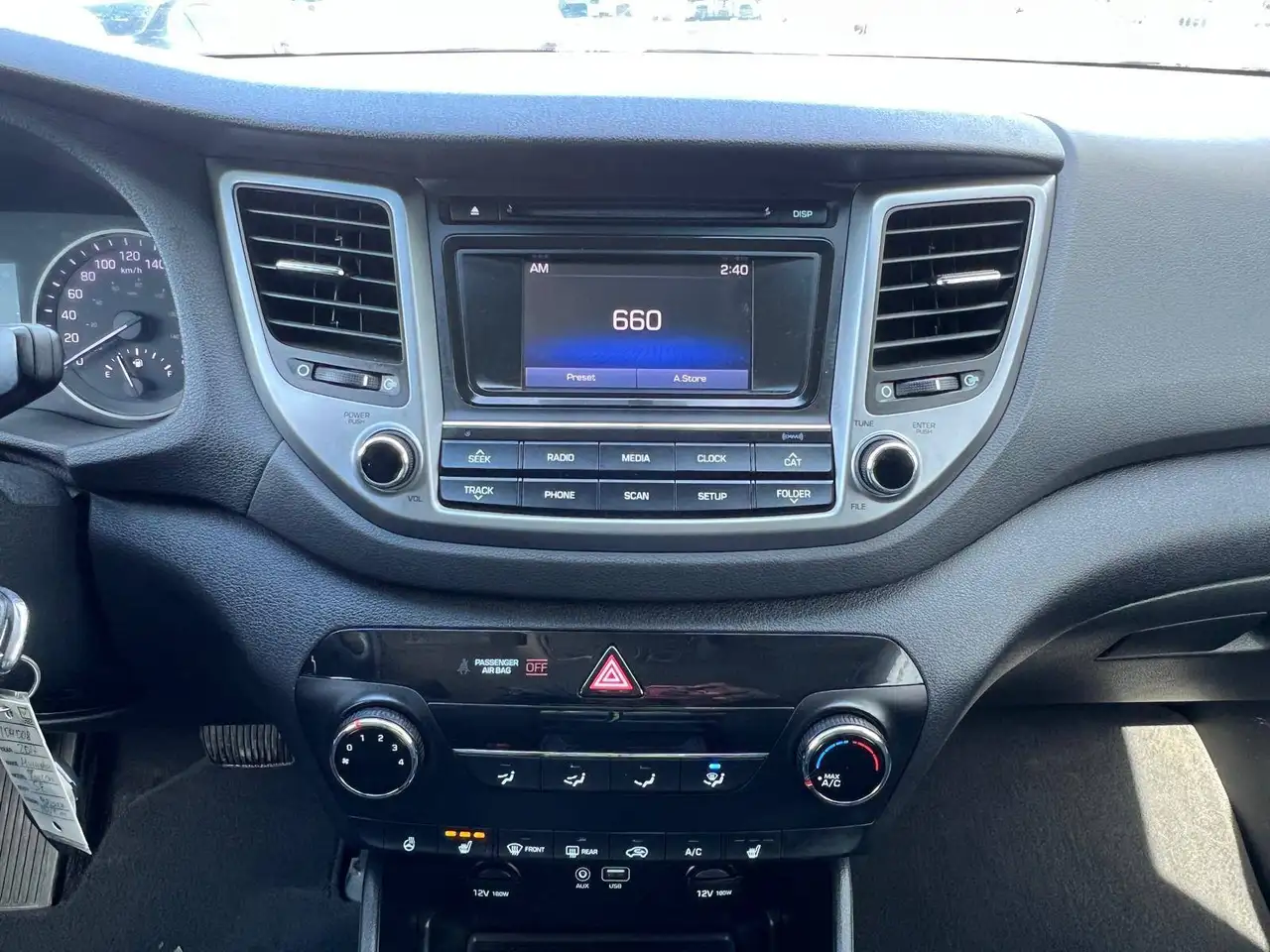 Hyundai TUCSON снимка Hyundai TUCSON