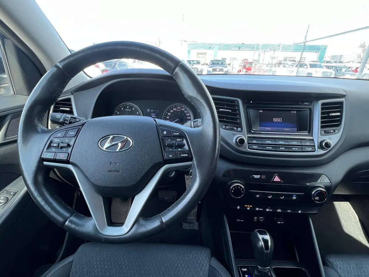 Hyundai TUCSON снимка Hyundai TUCSON