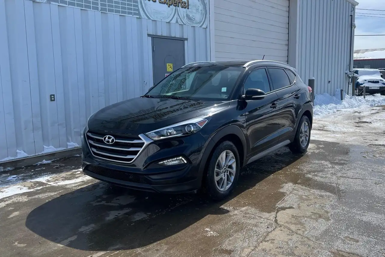 Hyundai TUCSON снимка Hyundai TUCSON