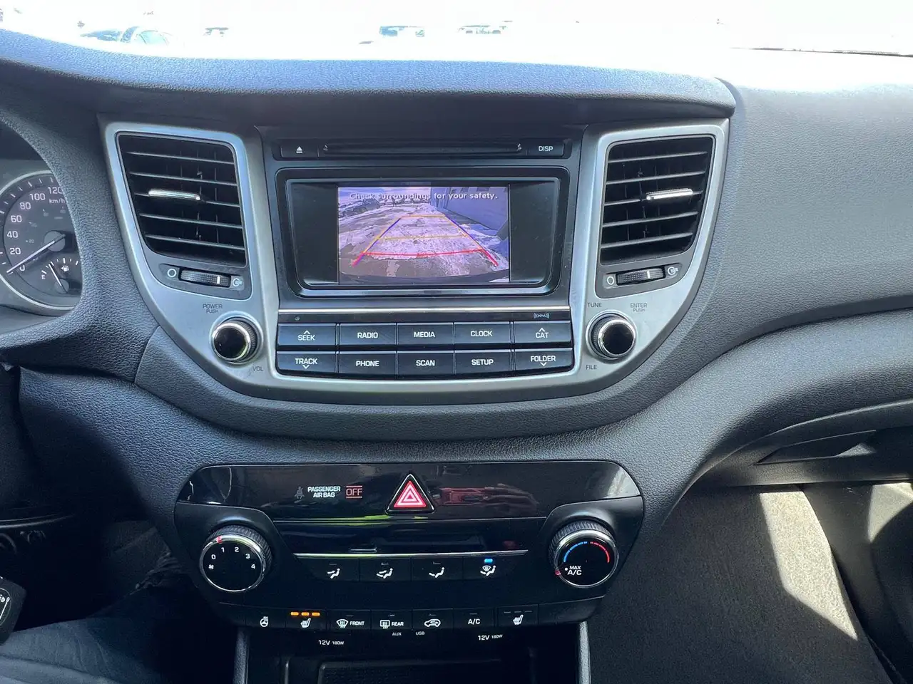 Hyundai TUCSON снимка Hyundai TUCSON