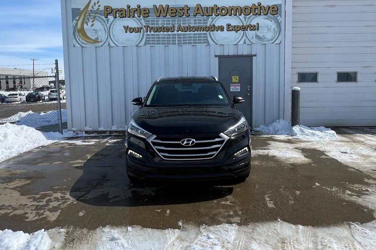 Hyundai TUCSON снимка Hyundai TUCSON