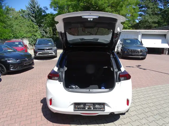 Opel Corsa view 5