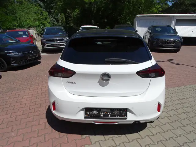 Opel Corsa view 4