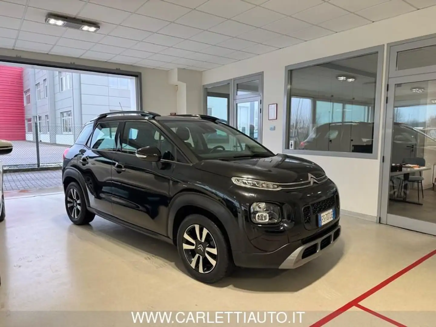 Citroen C3 Aircross BlueHDi 100 Feel Zwart - 2