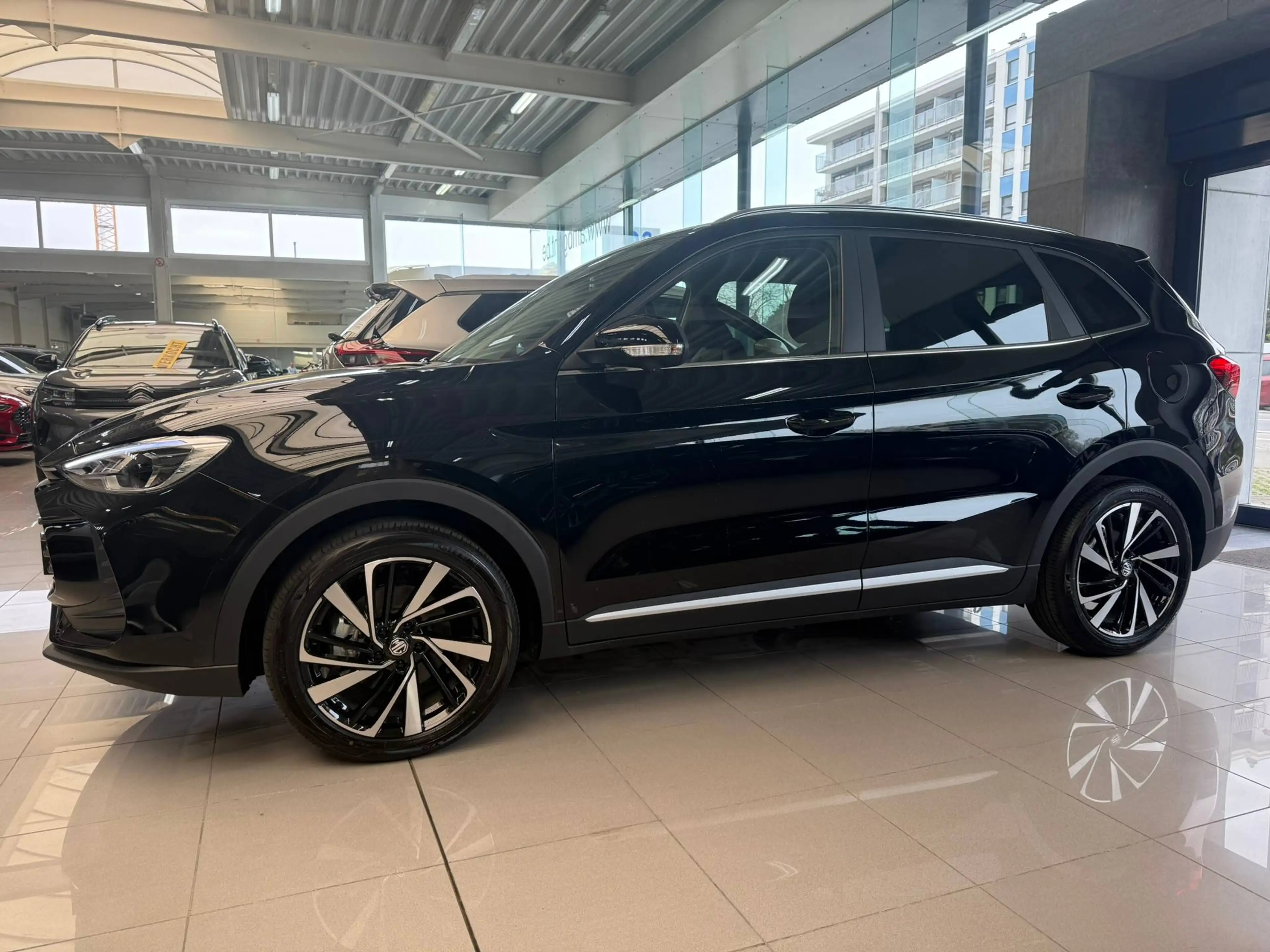 MG ZS 1.5i HYBRID+ 197pk(!!) LUXURY LEDER NAVI CAMERA ACC — photo 11