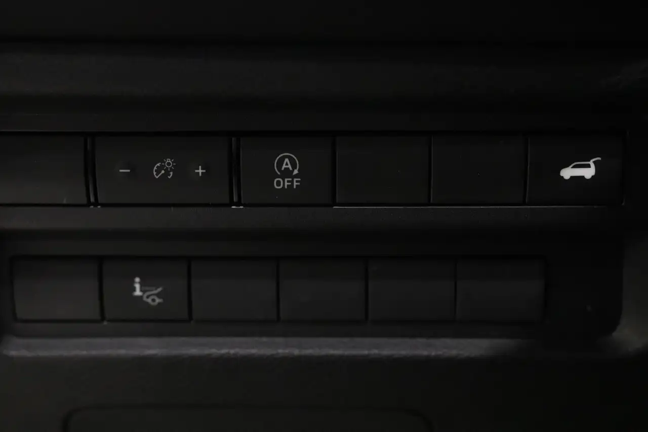 Mitsubishi Outlander снимка Mitsubishi Outlander