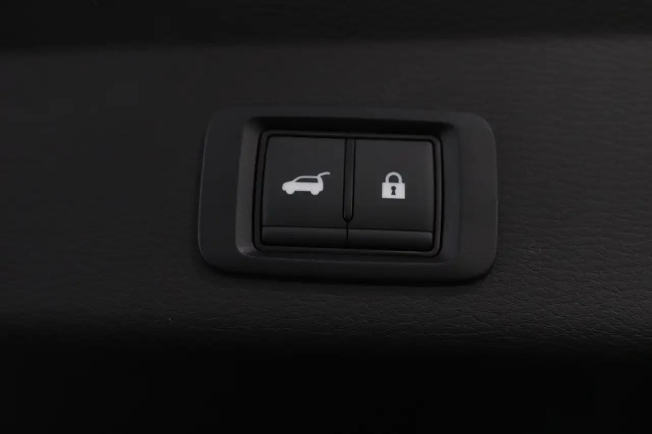 Mitsubishi Outlander снимка Mitsubishi Outlander