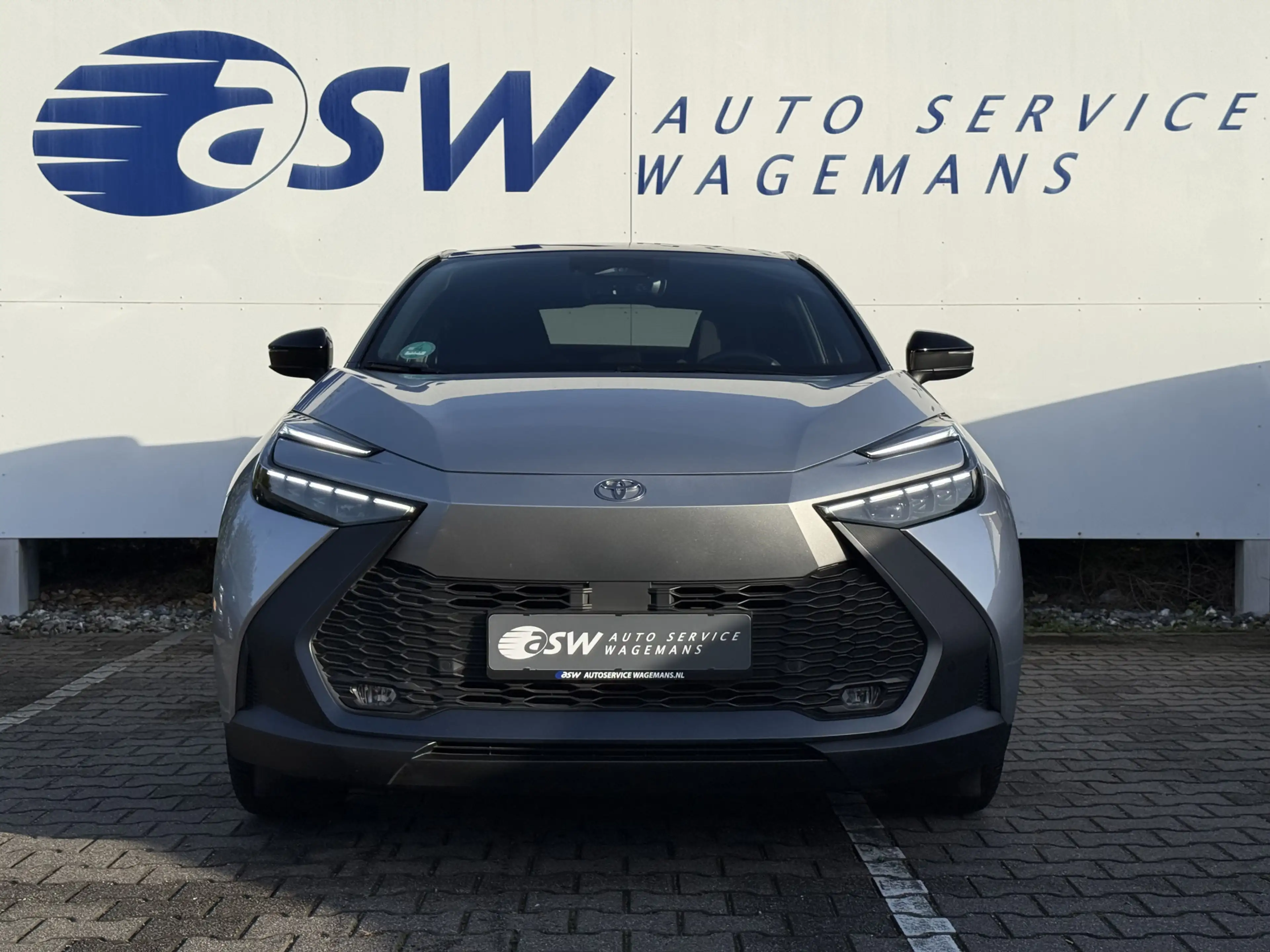 Toyota C-HR 1.8 Hybrid 140 First Edition | ACC | CarPlay | Ele — photo 6