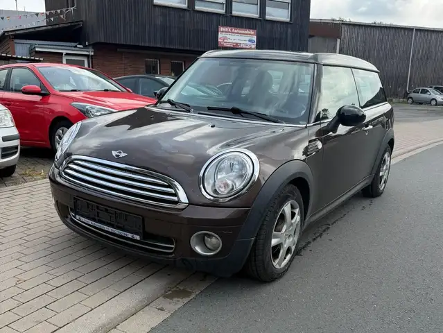 MINI Cooper Clubman