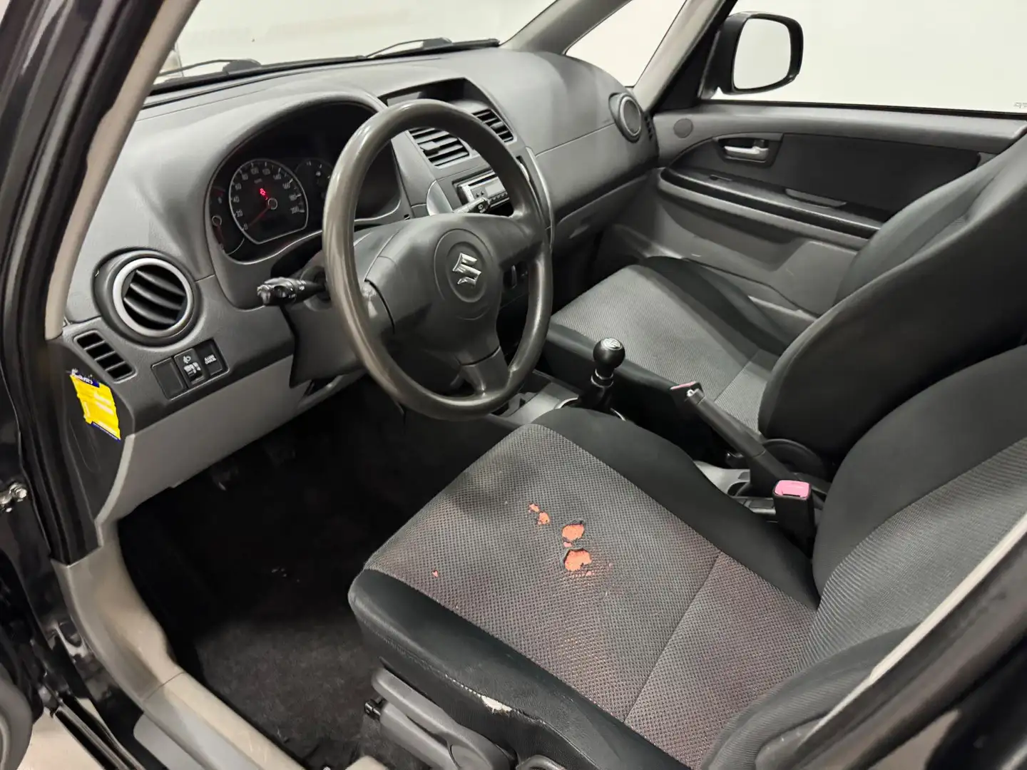 Suzuki SX4 1.6 Comfort / Trekhaak / Airco Fekete - 2