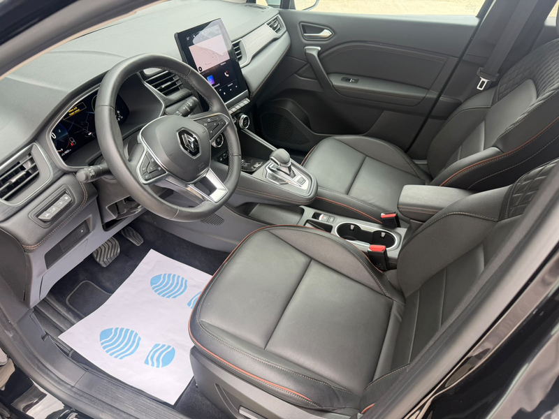Renault Captur Captur 1.33 TCe MHEV Techno EDC GPF — photo 9