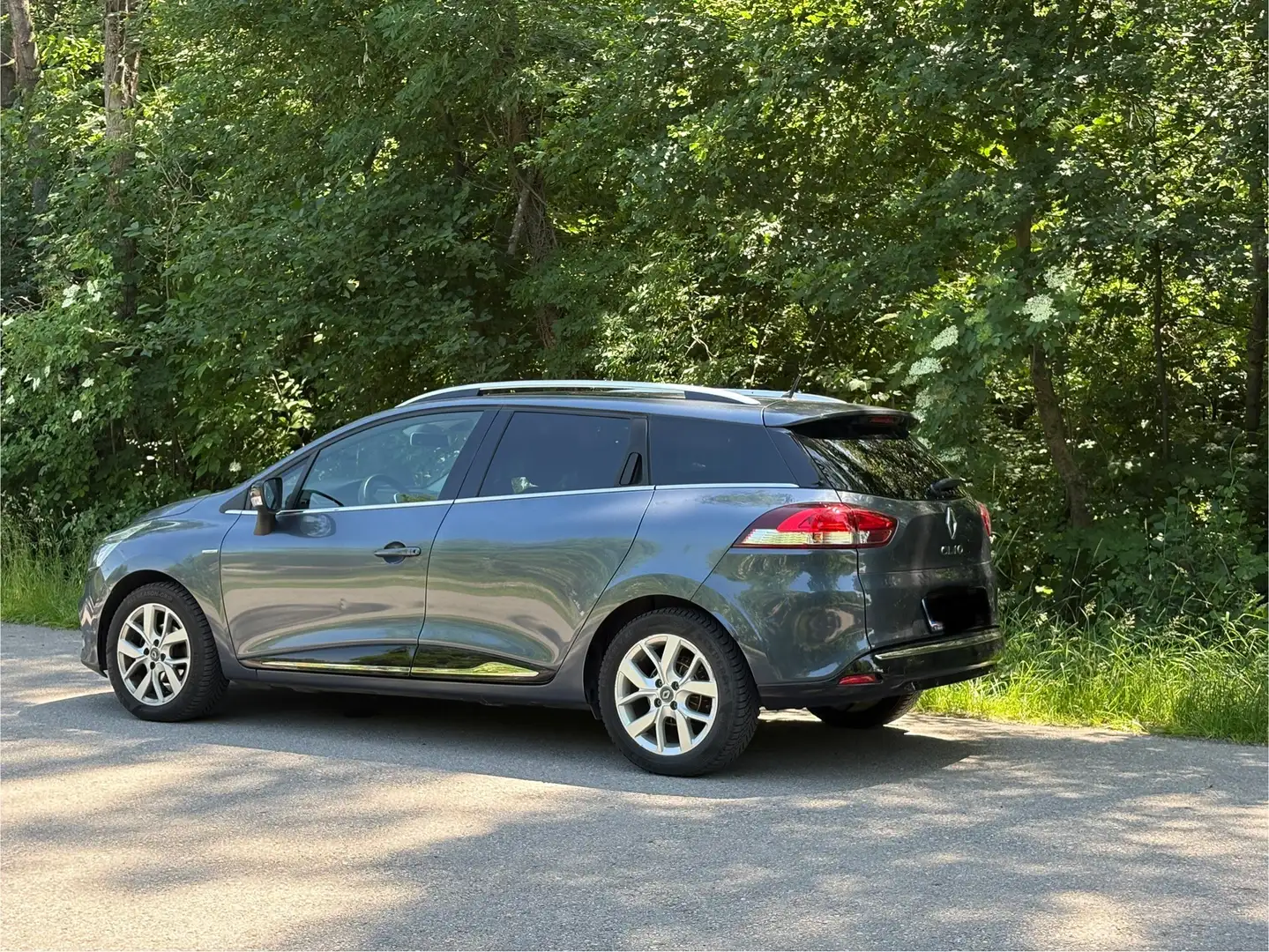 Renault Clio Grandtour Limited Kombi / Family Van Kombi - 1