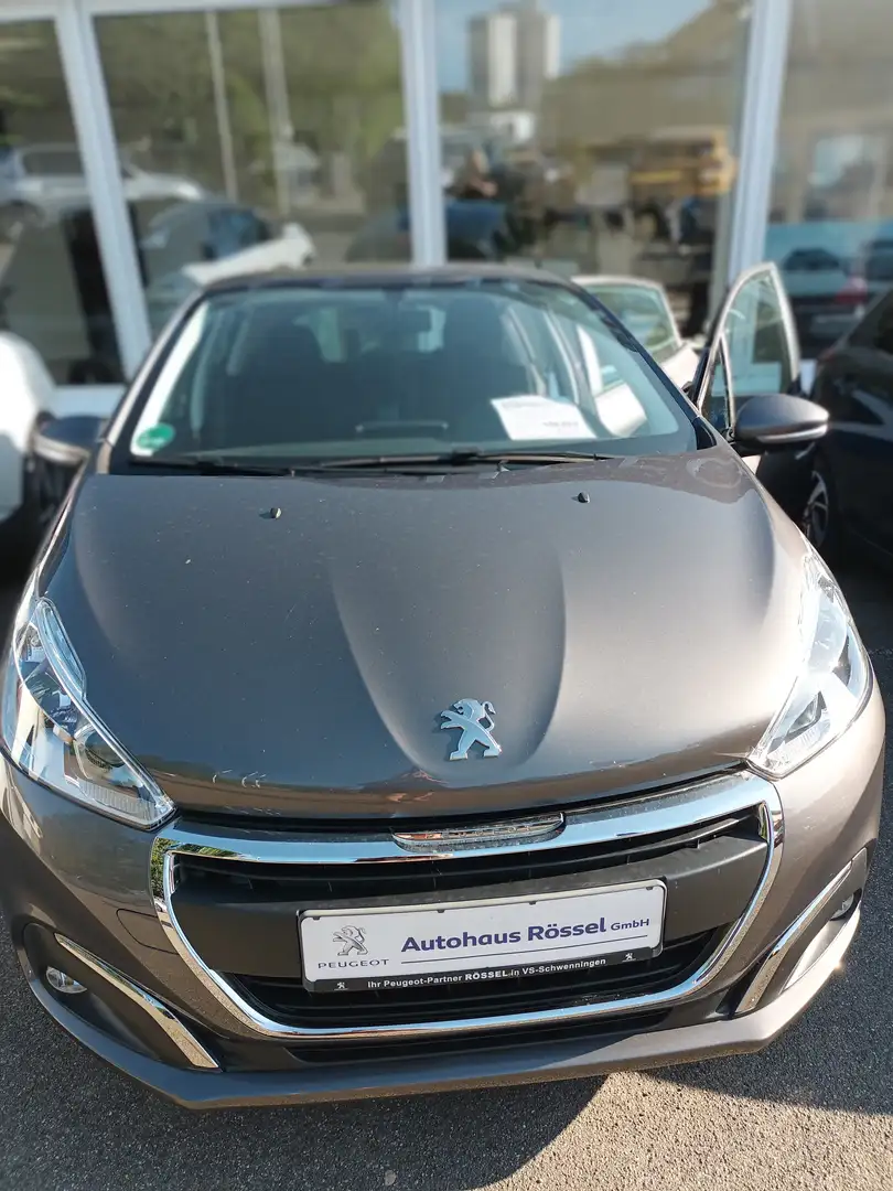 Peugeot 208 Active - 1